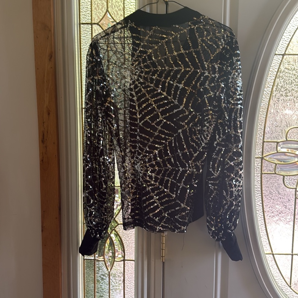 NWT Unique Vintage sequined spider web 🕸️ sheer button down - Picture 6 of 6
